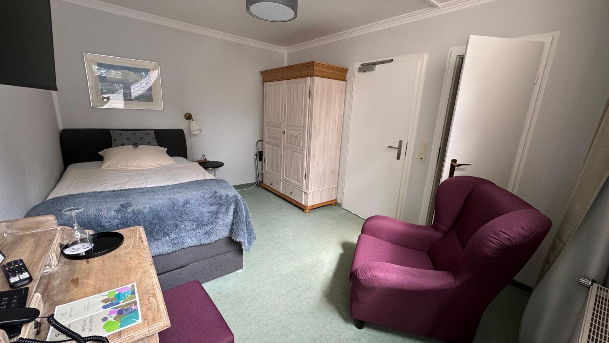 Goethe Hotel Bad Pyrmont Rum bild