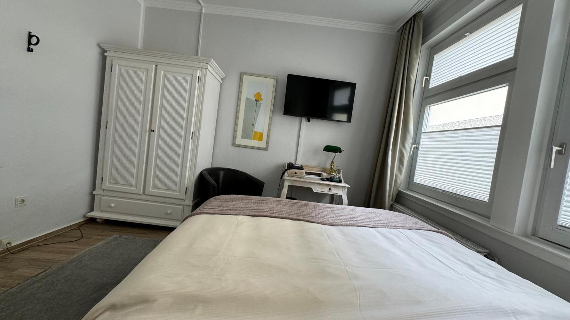 Goethe Hotel Bad Pyrmont Rum bild