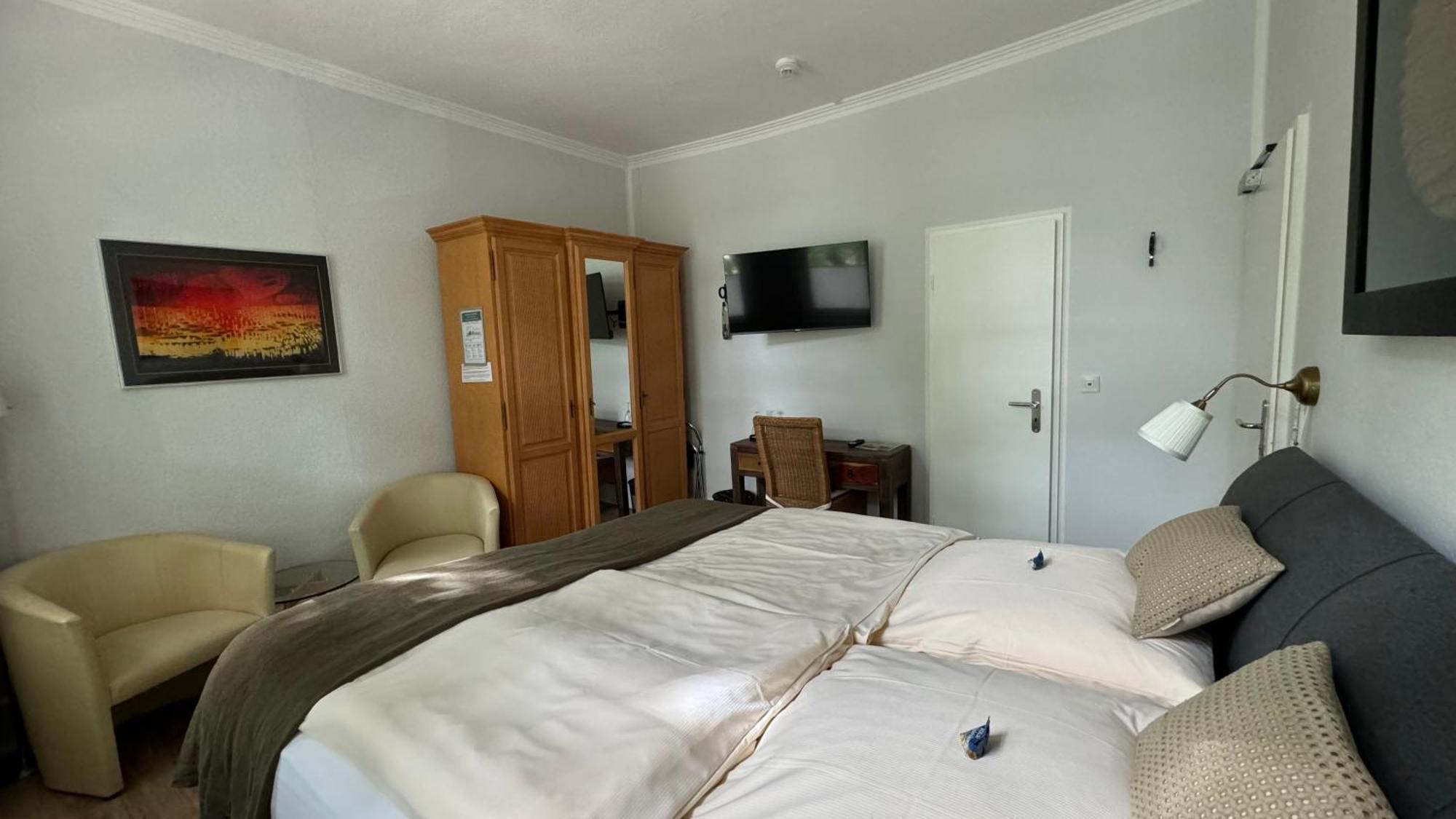 Goethe Hotel Bad Pyrmont Rum bild